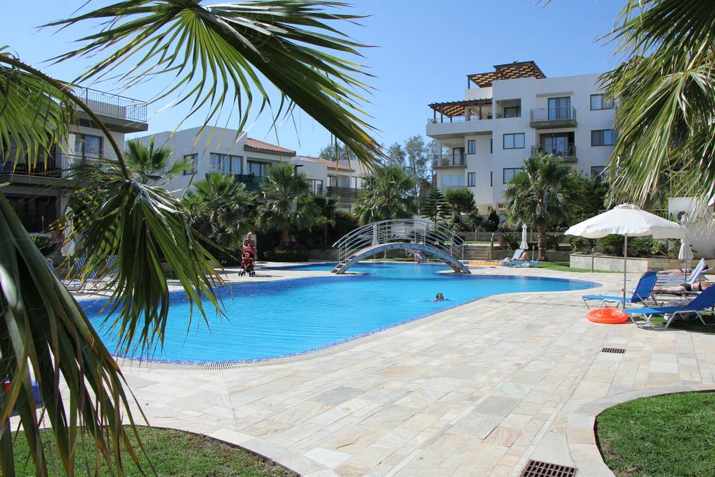 Danaos Pool View Lejlighed Paphos Eksteriør billede